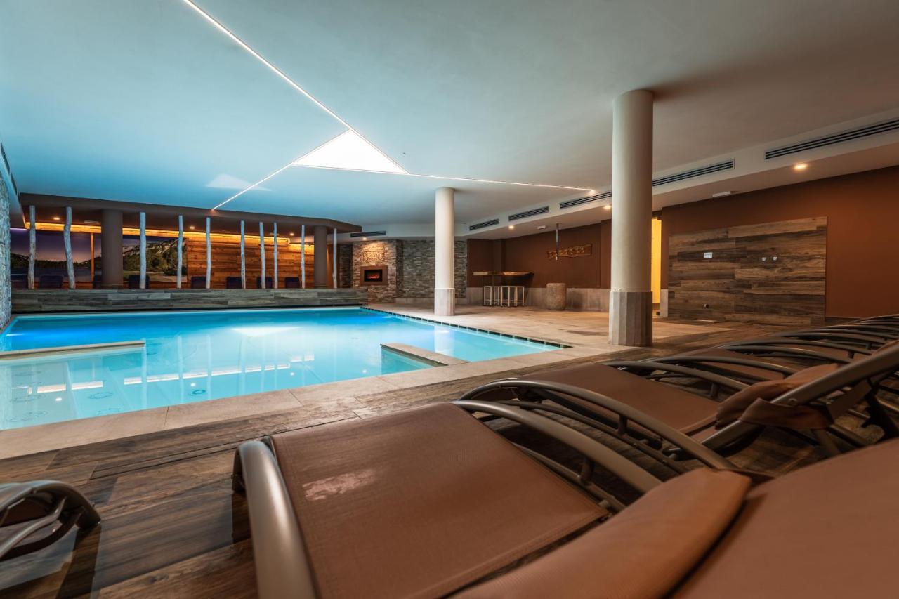 Gaia Residence Hotel Mezzana  Eksteriør billede